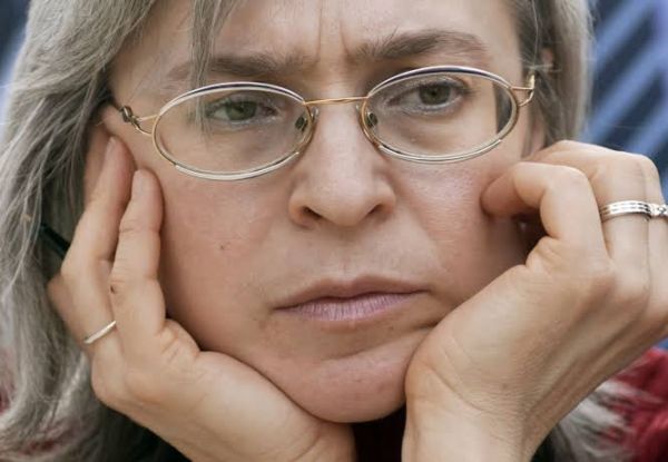 ANNA POLITKOVSKAYA'YI SAYGIYLA ANIYORUZ