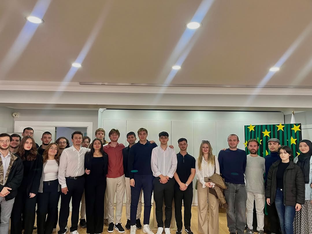 AÇD GENÇLİK KOMİSYONU 2025-2026 DÖNEMİ BAŞLIYOR!